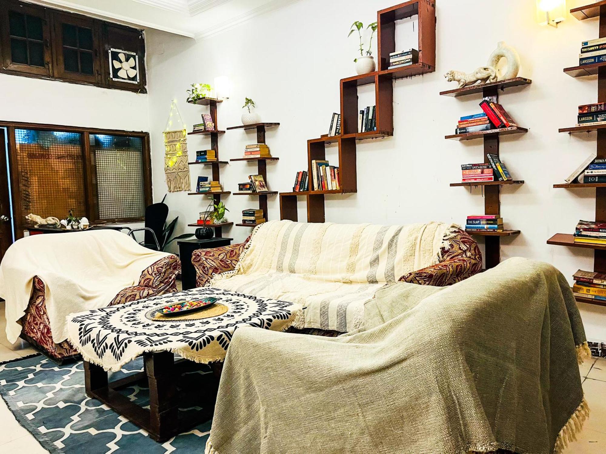 Atharva'S Homestay, Nehru Enclave New Delhi Exterior photo